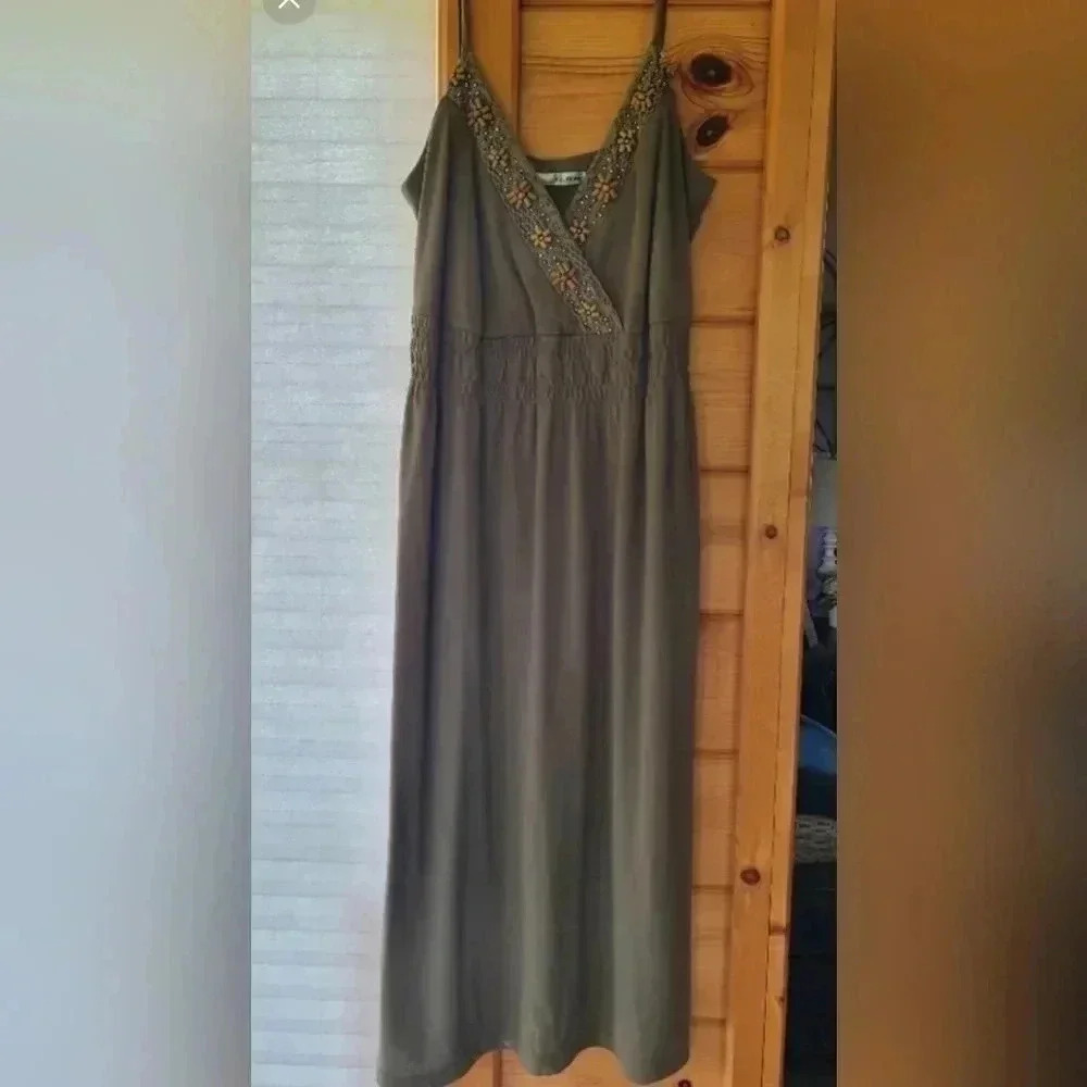 Vintage Army Green Midi Dress with wooden accents, size small